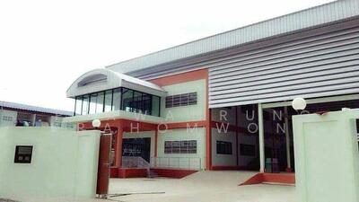 ขาย - ขายที่ดินพร้อมสิ่งปลูกสร้าง(ที่ดินขนาด 1ไร่) พื้นที่ใช้สอย 1,160 ตรม.รังสิต-นครนายก คลองสอง คลองหลว, ปทุมธานี