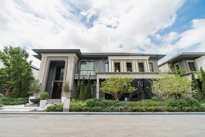 ขาย - Grand Bangkok Boulevard Krungthepkritha : แกรนด์ บางกอก บูเลอวาร์ด กรุงเทพกรีฑา, กรุงเทพ