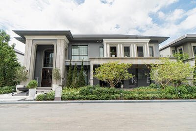 ขาย - Grand Bangkok Boulevard Krungthepkritha : แกรนด์ บางกอก บูเลอวาร์ด กรุงเทพกรีฑา, กรุงเทพ