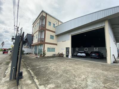 ขาย - 39 23 ซอยคลองสี่ตะวันออก 26 ตำบล คลองสี่ อำเภอคลองหลวง ปทุมธานี, ปทุมธานี