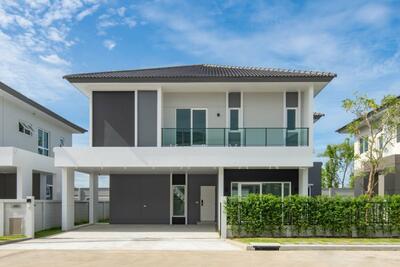 ขาย - Centro Rama9-Krungthep Kreetha : (เซนโทร พระราม9-กรุงเทพกรีฑา), กรุงเทพ