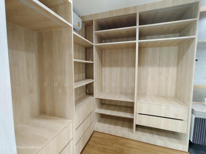 walk in closet ห้องมาสเตอร์