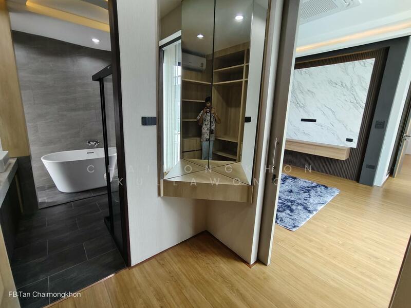 walk in closet ห้องมาสเตอร์