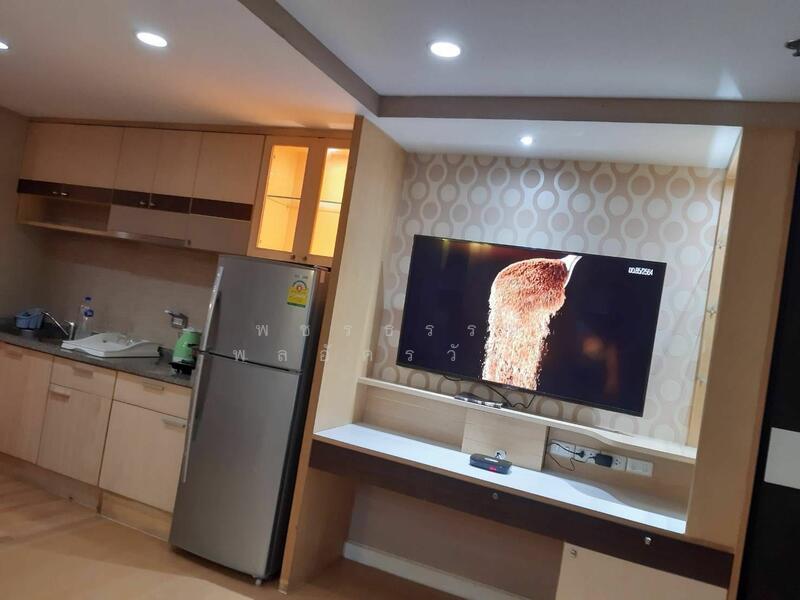 The Trendy, Bangkok, 10 Soi Sukhumvit 13, Khlongtoei Nua, Watthana, Bangkok, 1 Bedroom, 47 sqm, Condo For Rent, by Rattapon Sivamok, 60083011 - DDproperty.com