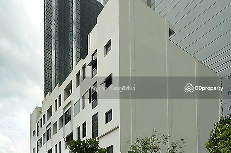 อาคาร 6 ชั้นพร้อมLift