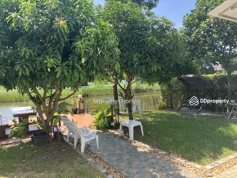 For Sale - Lake Garden Villa, Bangkok