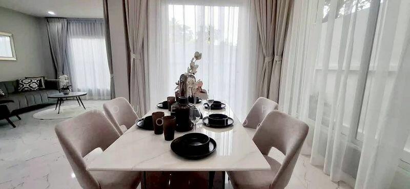 Baan Fah Rim Had Pattaya Jomtien Project, Chon Buri (Pattaya), Nong Pru, Bang Lamung (Pattaya), Chon Buri (Pattaya), 4 Bedrooms, 300 sqm, Single Detached House For Sale, by A House Property Co.,Ltd., 60084487 - DDproperty.com