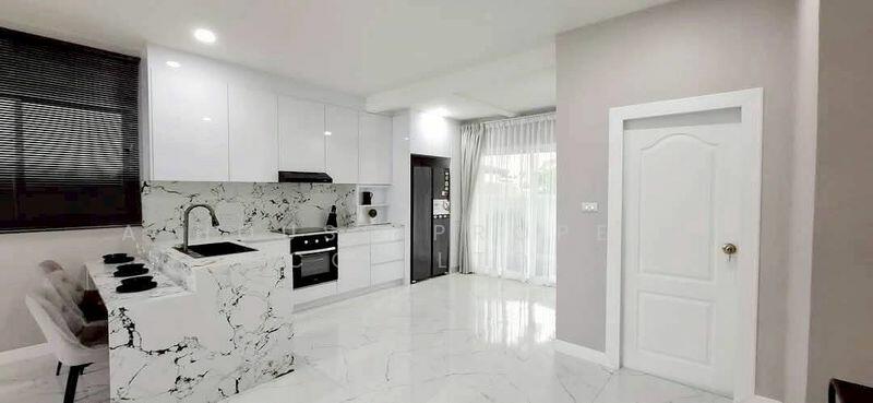 Baan Fah Rim Had Pattaya Jomtien Project, Chon Buri (Pattaya), Nong Pru, Bang Lamung (Pattaya), Chon Buri (Pattaya), 4 Bedrooms, 300 sqm, Single Detached House For Sale, by A House Property Co.,Ltd., 60084487 - DDproperty.com