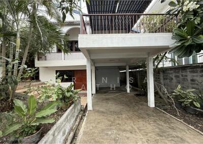 ขาย - บ้านเดี่ยว ซอย พหลโยธิน 30 ใกล้ BTS รัชโยธิน, กรุงเทพ