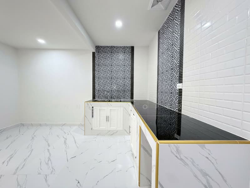 Friendship Village, Bangkok, ประเสริฐมนูกิจ 29 แยก 2 มัยลาภ, Lat Phrao, Lat Phrao, Bangkok, 3 Bedrooms, 135 sqm, Townhouse For Sale, by Connex Property, 60085279 - DDproperty.com