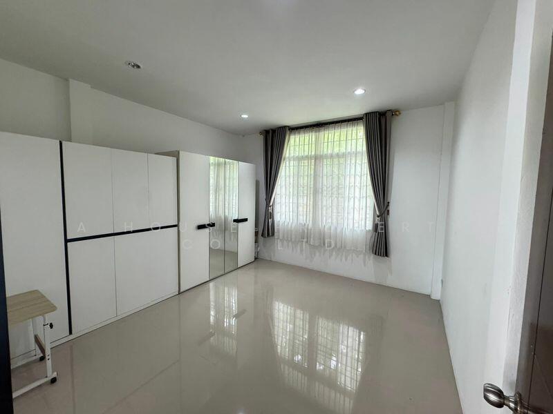 Single house for sale in Pattaya, Soi Phonpraphanimit 32, Chon Buri (Pattaya), Nong Pru, Bang Lamung (Pattaya), Chon Buri (Pattaya), 3 Bedrooms, 616 sqm, Single Detached House For Sale, by A House Property Co.,Ltd., 60085684 - DDproperty.com