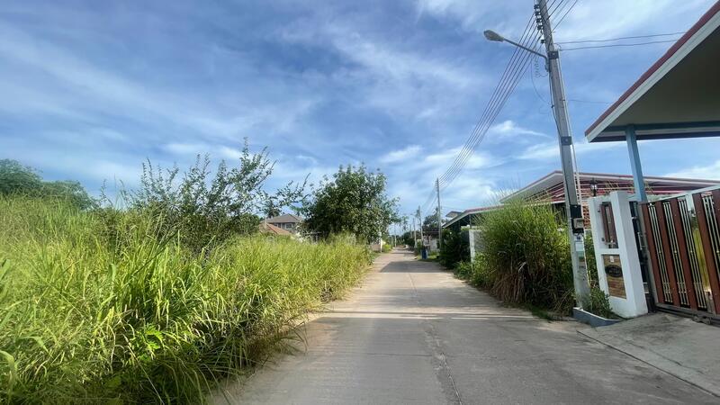For Sale - ที่ดินในตำบลหนองปลาไหล อำเภอบางละมุง ชลบุรี เนื้อที่ 50 ตารางวา, Chon Buri (Pattaya)