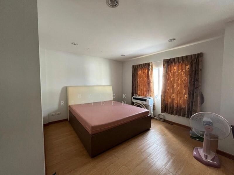 Grandity Sathupradit, Bangkok, Chan Road, Chong Nonsi, Yan Nawa, Bangkok, 4 Bedrooms, 188 sqm, Townhouse For Rent, by Bangkok Residential, 60086153 - DDproperty.com