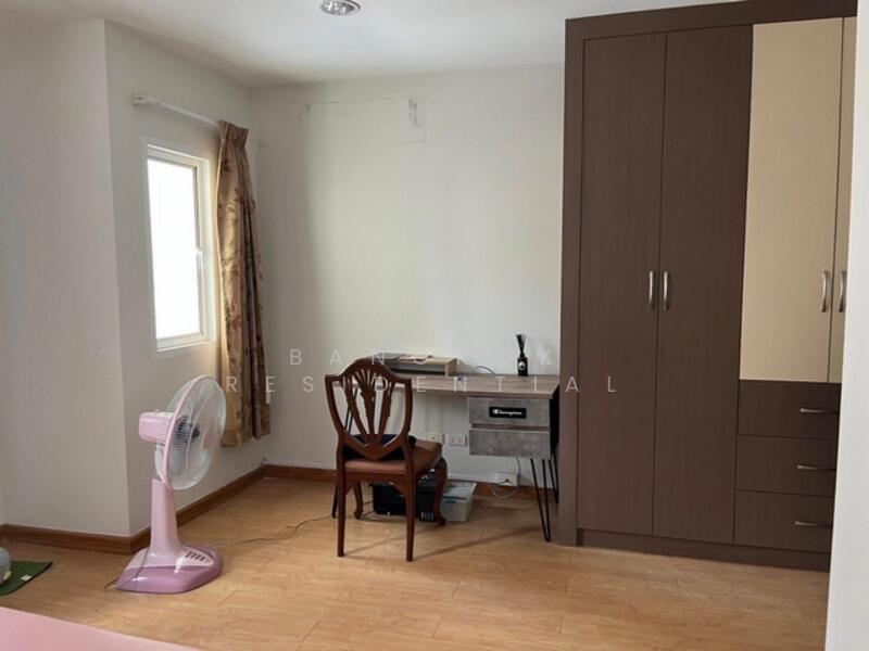 Grandity Sathupradit, Bangkok, Chan Road, Chong Nonsi, Yan Nawa, Bangkok, 4 Bedrooms, 188 sqm, Townhouse For Rent, by Bangkok Residential, 60086153 - DDproperty.com