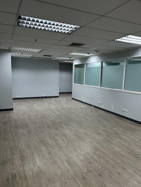 For Rent - อาคารวอลล์สตรีททาวเวอร์, Bangkok