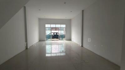 ขาย - ขาย อาคารพาณิชย์ 4 คูหา หมู่บ้านกรีนวิลล์ หทัยราษฎร์, ปทุมธานี