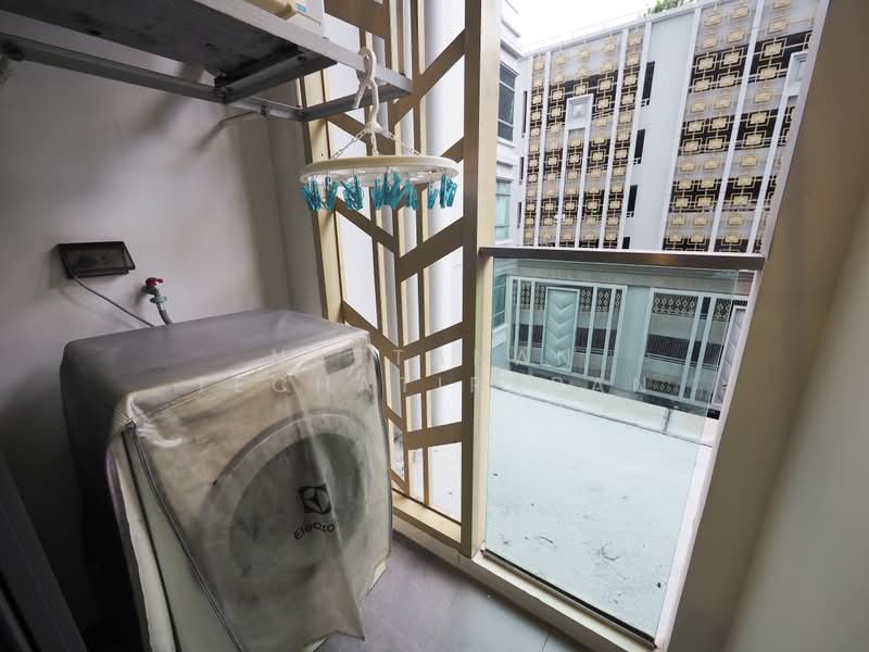 Mayfair Place Sukhumvit 50, Bangkok, Soi Sukhumvit 50, Phra Kanong, Khlong Toei, Bangkok, 1 Bedroom, 30 sqm, Condo For Rent, by Nattanan Techatirapan, 60086458 - DDproperty.com