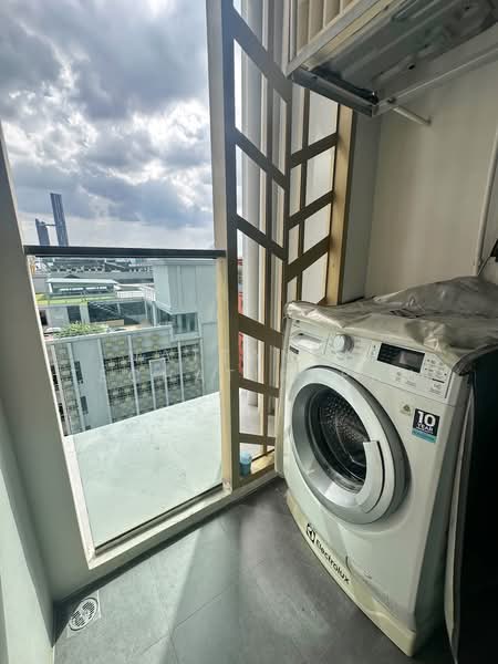 Mayfair Place Sukhumvit 50, Bangkok, Soi Sukhumvit 50, Phra Kanong, Khlong Toei, Bangkok, 1 Bedroom, 30 sqm, Condo For Rent, by Nattanan Techatirapan, 60086458 - DDproperty.com
