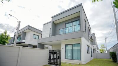 ขาย - Centro Bangna : เซนโทร บางนา, สมุทรปราการ