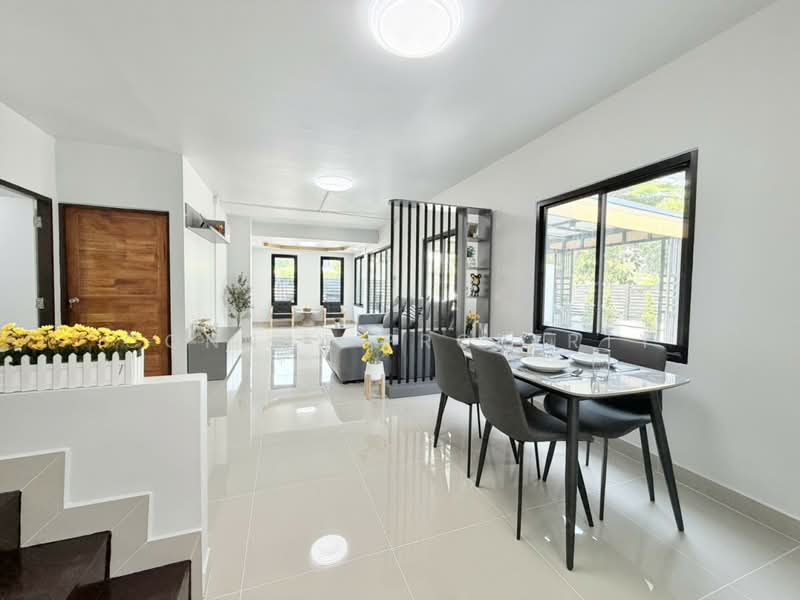 Baan Pruksa 14 A Bangbuathong, Nonthaburi, Soi Pruksa Village 14 A, Bang Khu Rat, Bang Bua Thong, Nonthaburi, 5 Bedrooms, 180 sqm, Single Detached House For Sale, by Connex Property, 60087665 - DDproperty.com