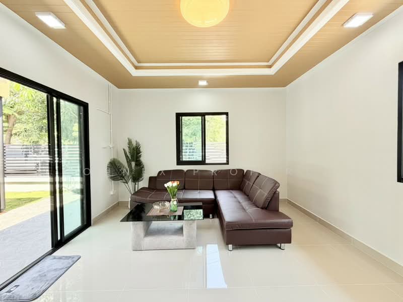 Baan Pruksa 14 A Bangbuathong, Nonthaburi, Soi Pruksa Village 14 A, Bang Khu Rat, Bang Bua Thong, Nonthaburi, 5 Bedrooms, 180 sqm, Single Detached House For Sale, by Connex Property, 60087665 - DDproperty.com
