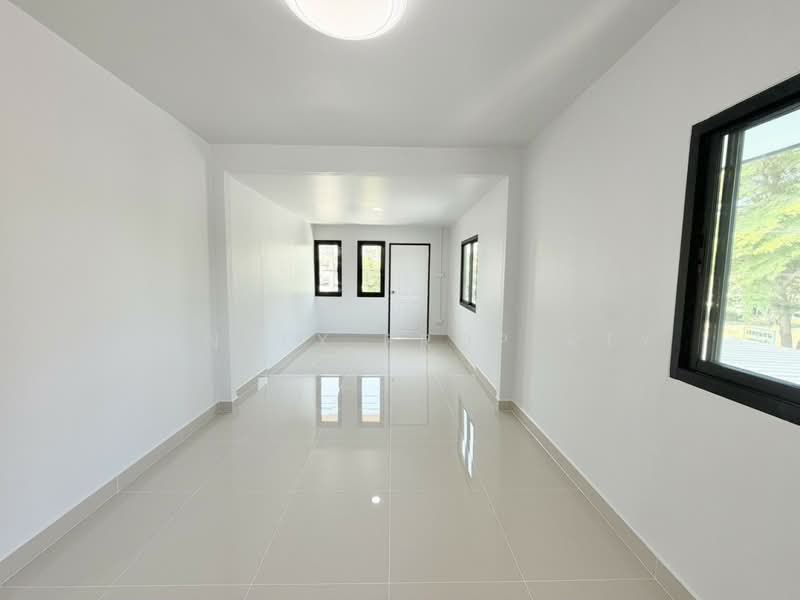 Baan Pruksa 14 A Bangbuathong, Nonthaburi, Soi Pruksa Village 14 A, Bang Khu Rat, Bang Bua Thong, Nonthaburi, 5 Bedrooms, 180 sqm, Single Detached House For Sale, by Connex Property, 60087665 - DDproperty.com