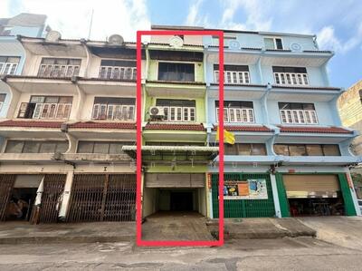 ขาย - ขาย อาคารพาณิชย์ 4.5 ชั้น สุขทวี ซอยบรมราชชนนี 76, 74 ต่อเติมหลังคาดาดฟ้า ต่อเติมหลังบ้านสองชั้น, กรุงเทพ