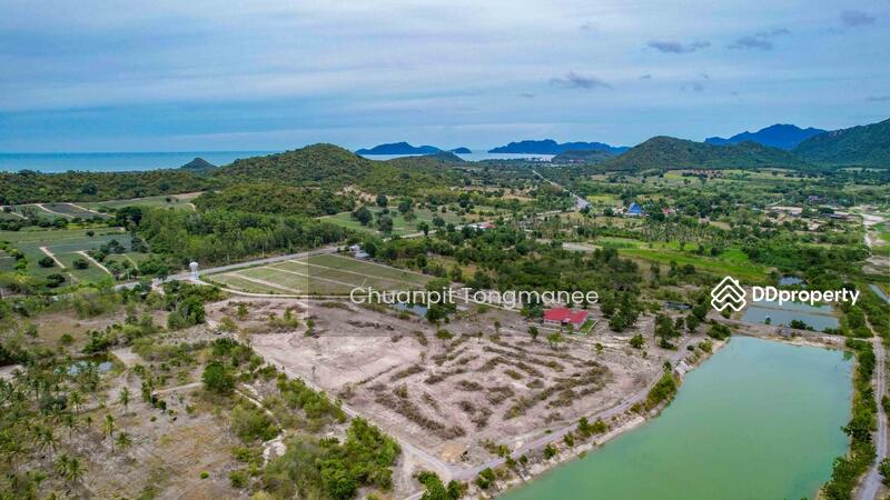 For Sale - Land next from the lake for sale, Land Area 15 Rai 3 Ngan 23 sq.wah, Price 500,00, Prachuap Khiri Khan