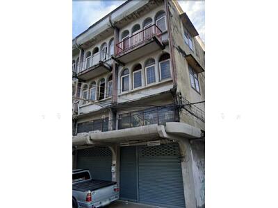 ขาย - ขายอาคารพาณิชย์ 3.5 ชั้น 2 คูหา พร้อม Warehouse 82 ตร.ว. เหมาะทำธุรกิจ/ โรงงาน GMP เขตสวนหลวง, กรุงเทพ