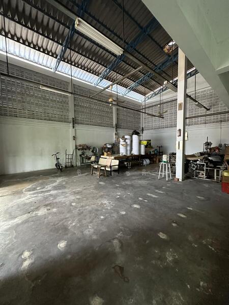 For Rent - Warehouse & Office Phutthamonthon Sai 2, Bangkok
