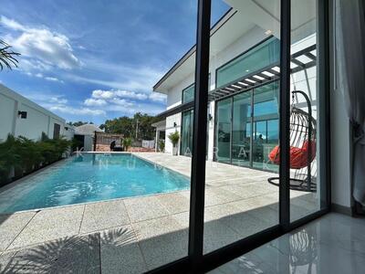 ขาย - Layan Chak Nok : ลายัน ชากนอก, ชลบุรี