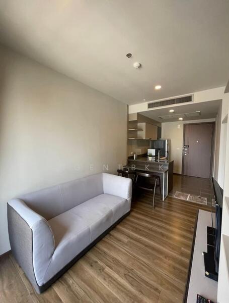 Onyx Phahonyothin, Bangkok, 1505 Phahonyothin Road, Samsen Nai, Phaya Thai, Bangkok, 1 Bedroom, 40 sqm, Condo For Rent, by Agentbkk, 60088587 - DDproperty.com