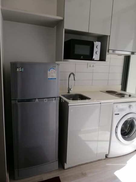 IDEO MOBI Sukhumvit 81, Bangkok, 2097 Sukhumvit Road, Bang Chak, Phra Khanong, Bangkok, 1 Bedroom, 21 sqm, Condo For Rent, by Agentbkk, 60088848 - DDproperty.com