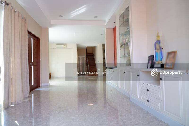 ให้เช่า - Grand Bangkok Boulevard Rama9 : แกรนด์ บางกอกบูเลอวาร์ด พระราม9, กรุงเทพ