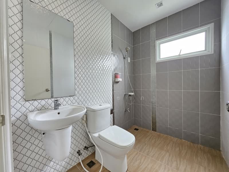 ขายบ้านแฝด หลังใหญ่ เลอนีโอไพร์ม แพรกษา-เทพารักษ์ 40.1 ตรว. 147 ตรม. 4 นอน 3 น้ำ, Samut Prakan, Phraeksa, Muang Samut Prakarn, Samut Prakan, 4 Bedrooms, 147 sqm, Townhouse For Sale, by คุณ ณิชาภา, 60089313 - DDproperty.com