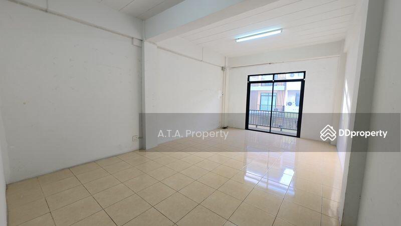 For Rent - 4-storey commercial building, Laem Chabang, Sriracha, Chon Buri