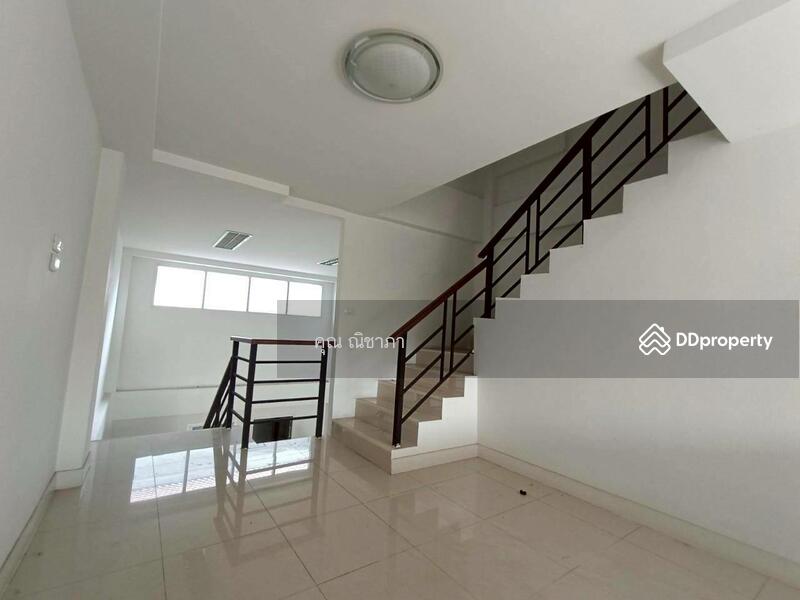 ขาย - ตึกแถว 3 ชั้นครึ่ง ทรัพย์รุ่งเรืองซิตี้ บางปู ถูกที่สุดในโครงการ 247 ตร.ม., สมุทรปราการ