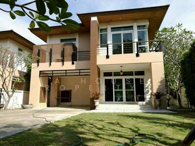 ขาย - The Boulevard Sriracha : เดอะ บูเลอวาร์ด ศรีราชา, ชลบุรี