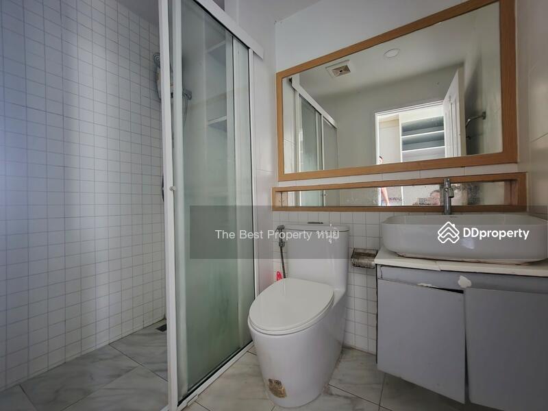 For Sale - The Centro Condo Bangsaen, Chon Buri