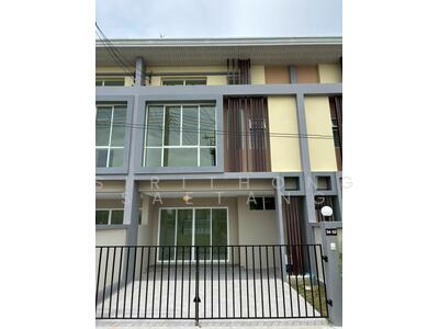 ขาย - Como Viphavadee : โคโม่ วิภาวดี, กรุงเทพ