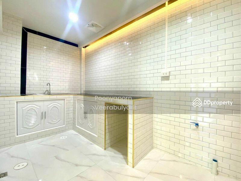 For Sale - Piyawararom Village Phase 3, Nonthaburi