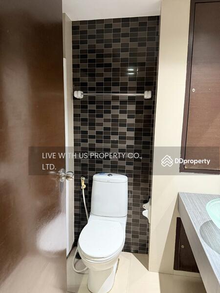 ให้เช่า - J.W. Boulevard Srivara : เจ ดับบลิว บูเลอวาร์ด ศรีวรา, กรุงเทพ