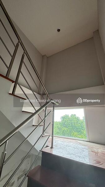 For Sale - 3-storey townhouse, ready to move in, near Suwinthawong Road, good location, suitable for business., Chachoengsao
