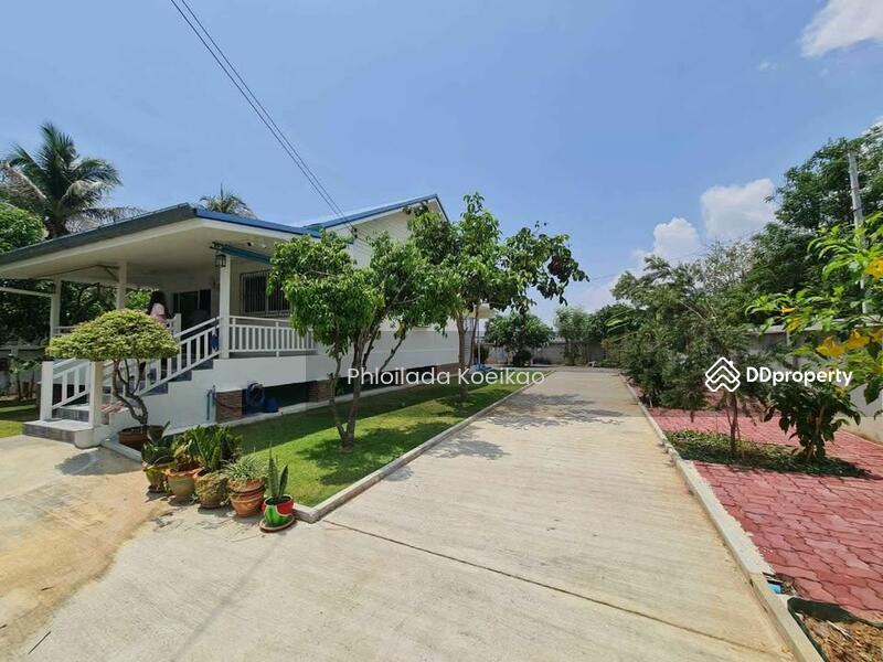 For Sale - 2-Br House in Pak Nam Pran, Prachuap Khiri Khan