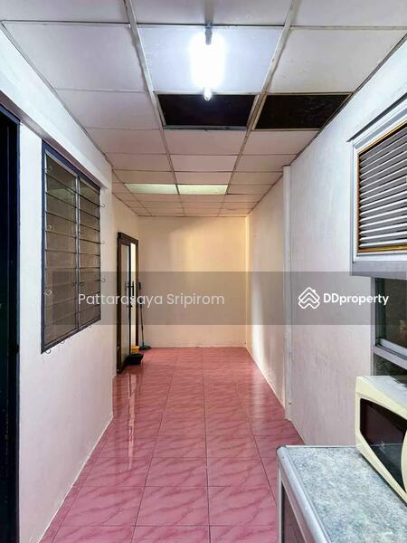 For Sale - 2-Br Townhouse in Bang Phlap, Nonthaburi