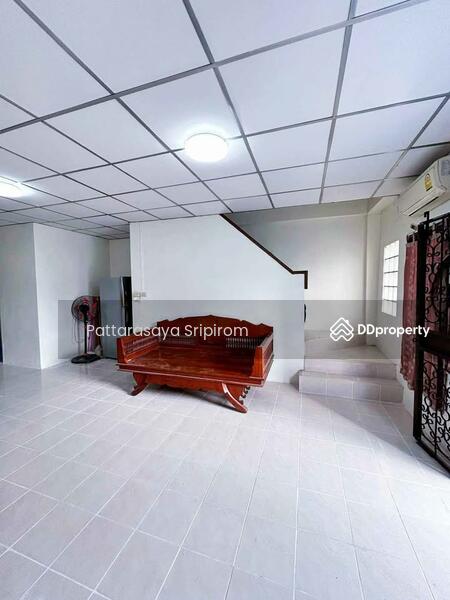 For Sale - 2-Br Townhouse in Bang Phlap, Nonthaburi