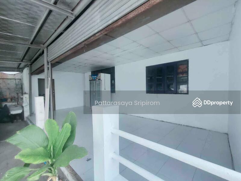 For Sale - 2-Br Townhouse in Bang Phlap, Nonthaburi