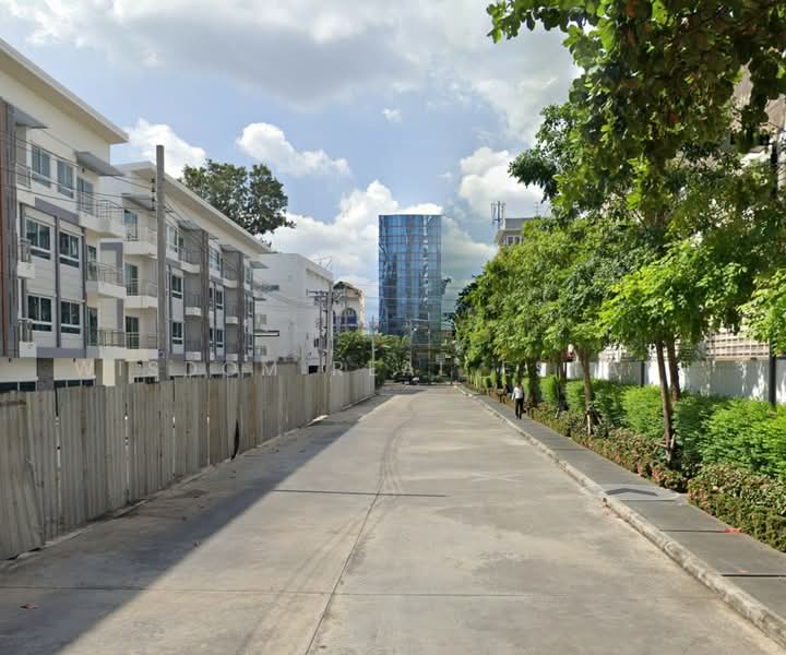ที่ดิน 398 ตรว. ใกล้ถนนเจริญนคร ใกล้ไอคอนสยาม, กรุงเทพ, 99 887 เจริญนคร แขวงสำเหร่ สำเหร่ กรุงเทพมหานคร, สำเหร่, ธนบุรี, กรุงเทพ, 1,592 ตร.ม., ที่ดิน ขาย, โดย Wisdom Real Estate, 60090995 - DDproperty.com