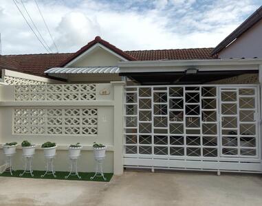 ขาย - ขายทาวน์เฮ้าส์ หมู่บ้านเคหะธานี3 ซอยนวมินทนทร์ 74 ชั้นเดียว 21ตารางวา แยก 3-8-16, กรุงเทพ