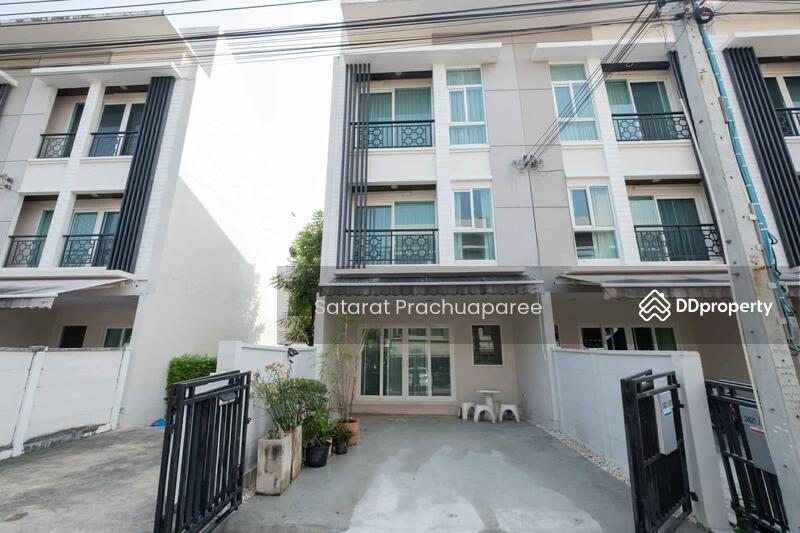 ขาย - Baan Klang Muang Rama 9 (Motorway) : บ้านกลางเมือง พระราม 9 (มอเตอร์เวย์), กรุงเทพ